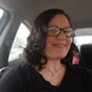 Meet your Posher, Lauren